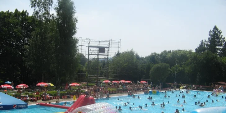 60 vstupů na koupaliště Příbor a mnohem více