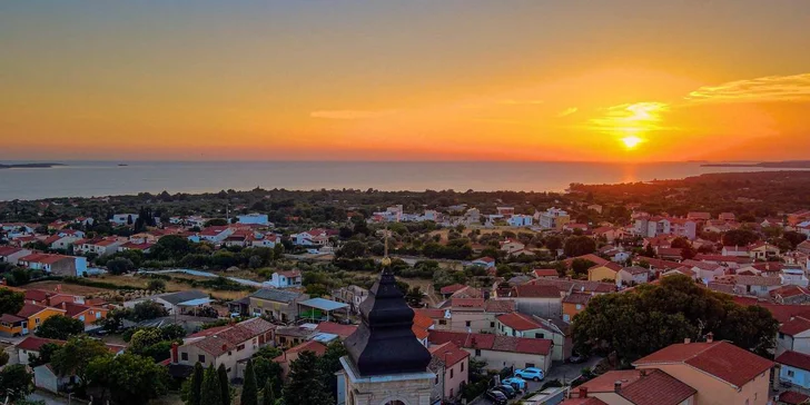 Pobyt na ostrově Istrie: 4* hotel se snídaní či polopenzí, 2 minuty autem od pláže