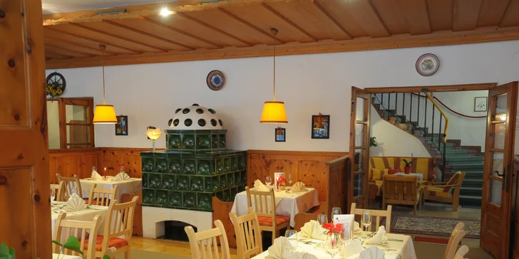 Pobyt v rakouských Alpách: hotel přímo u jezera, polopenze, lázně i půjčení kol