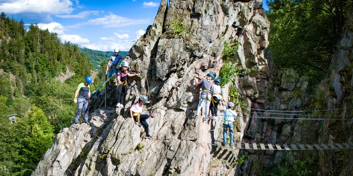 Ferrata Vír s průvodcem pro děti i dospělé: skupinově či individuálně