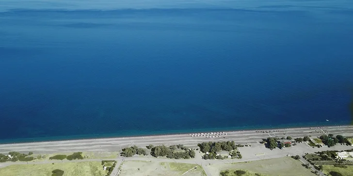 Dovolená na Rhodosu: 4* hotel vč. letenek, all inclusive, 30 m od pláže