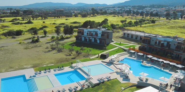 Dovolená na Rhodosu: 4* hotel vč. letenek, all inclusive, 30 m od pláže