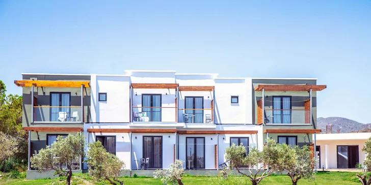 Dovolená na Rhodosu: 4* hotel vč. letenek, all inclusive, 30 m od pláže