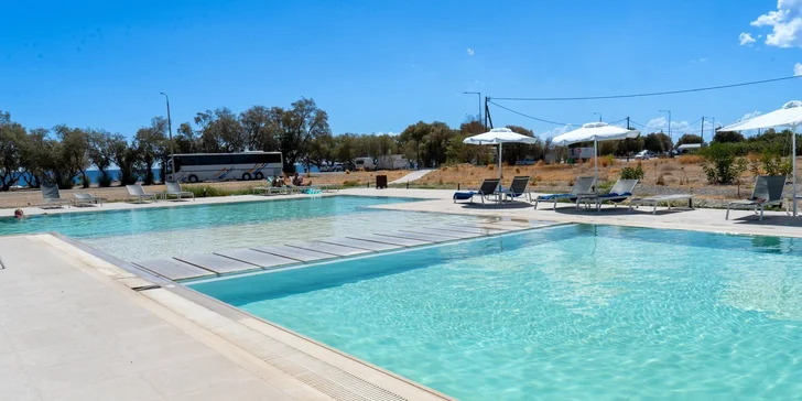 Dovolená na Rhodosu: 4* hotel vč. letenek, all inclusive, 30 m od pláže