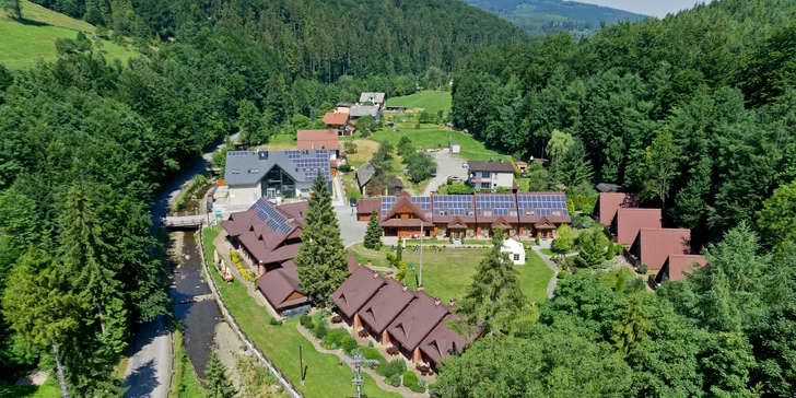 Slezské Beskydy: pohodový resort v přírodě, wellness i polopenze