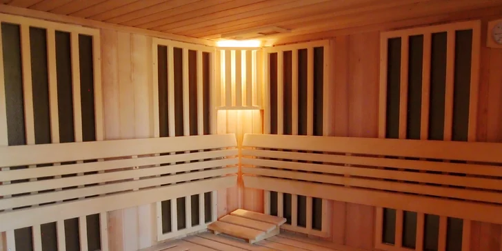 Prostorný apartmán pod Nízkými Tatrami až pro 6 osob: kuchyně, sauna, zahrada