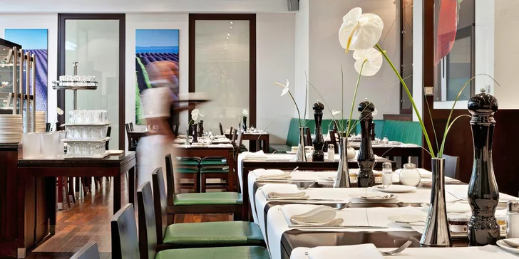 4* hotel jen 2 km od historického centra Vídně se snídaní a saunou