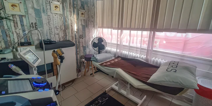 EMS a lymfodrenáž: efektivní hubnutí a zpevňování postavy, ošetření 1 nebo 2 partií