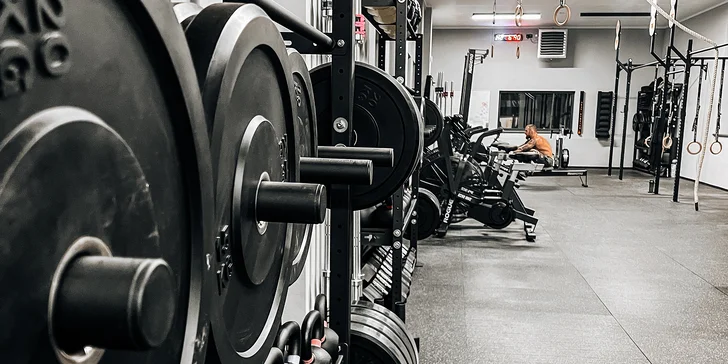 Crossfit Instinct v Oticích: jednorázový vstup i měsíční členství (nejen) pro začátečníky, vč. lekcí vedených trenérem
