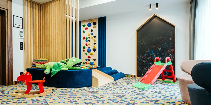 Objevujte Krakov: moderní 4* hotel nedaleko centra se snídaní, neomezené saunování