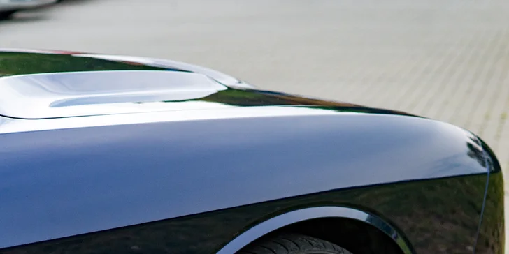 Zážitek v americkém Dodge Challenger 6,4 l Scat Pack: spolujízda i řízení