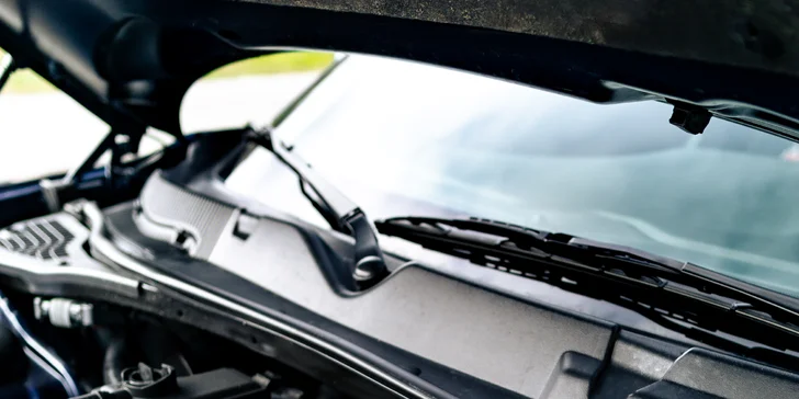 Zážitek v americkém Dodge Challenger 6,4 l Scat Pack: spolujízda i řízení