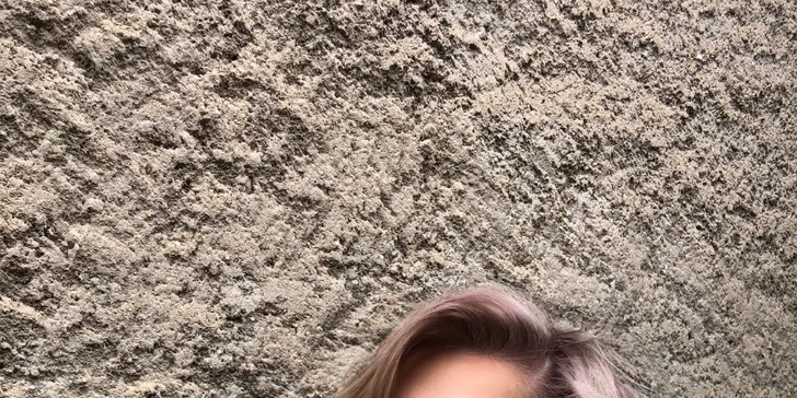 Kadeřnické balíčky pro všechny délky vlasů: střih, barvení či balayage i celkové zesvětlení