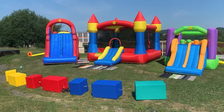 Letní zábava v areálu Svah Zlín: tubing, jump park i aquazorbing