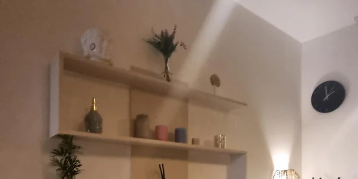 Různé druhy thajských masáží od 30 do 90 minut relaxace
