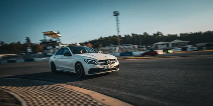 Jízda na autodromu Sosnová s vlastním autem nebo motorkou