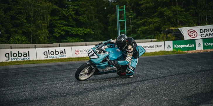 Jízda na autodromu Sosnová s vlastním autem nebo motorkou