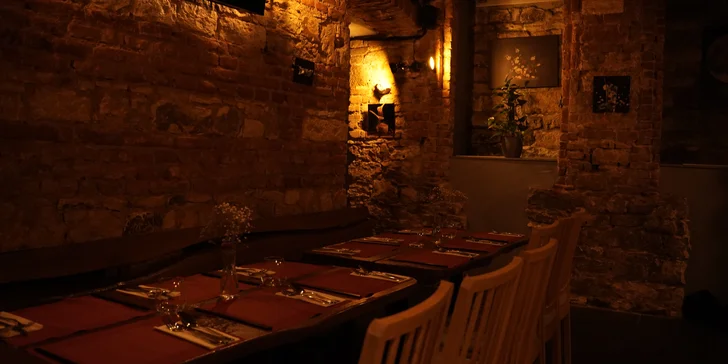 Otevřené vouchery do restaurace s nepálským, thajským a čínským menu: 500-1500 Kč