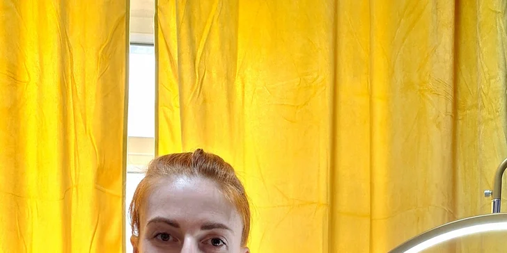 Permanentní make-up dle výběru: pudrové obočí, oční linky i plné rty
