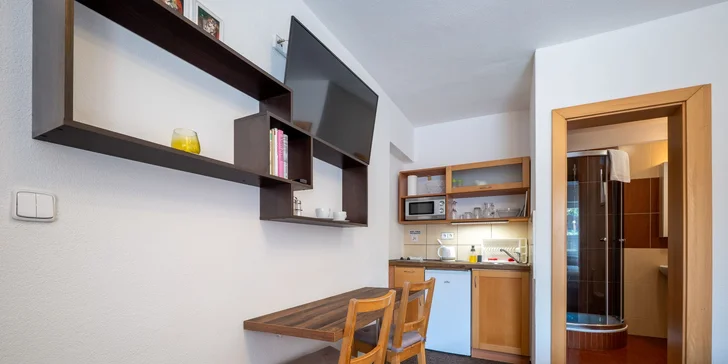 Pobyt v apartmánovém domě v Bešeňové se zahradou, altánem i grilem, kousek od aquaparku