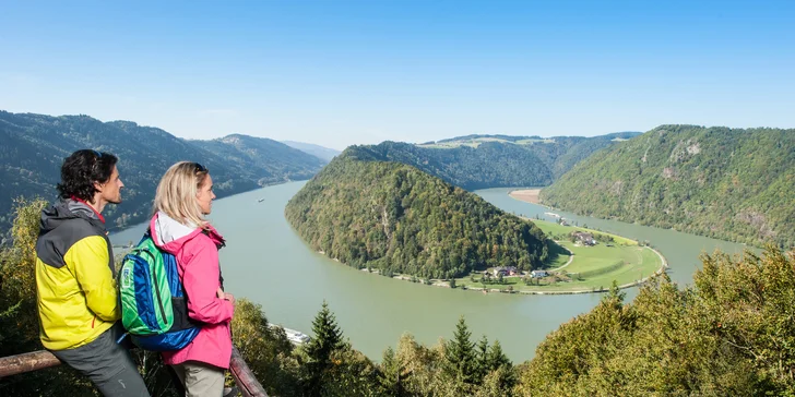 Horní Rakousko: 4* hotel ve městě Wesenufer s polopenzí plus, saunou i fitness, vč. karty slev