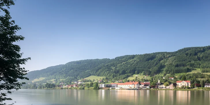 Horní Rakousko: 4* hotel ve městě Wesenufer s polopenzí plus, saunou i fitness, vč. karty slev