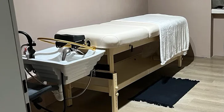 Head spa s masáží hlavy: lepší objem a růst vlasů, relax i regenerace