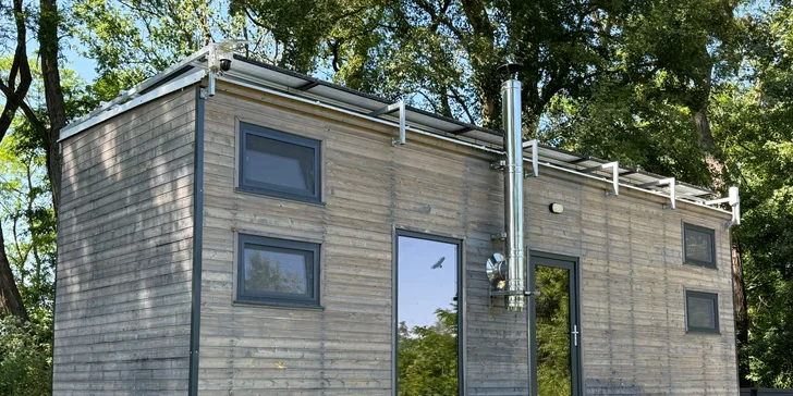 Krásný a plně vybavený tiny house na břehu Labe až pro 4 osoby
