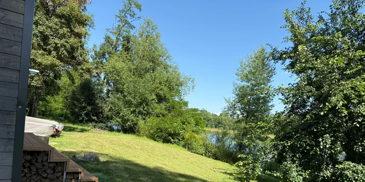 Krásný a plně vybavený tiny house na břehu Labe až pro 4 osoby