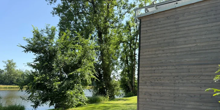 Krásný a plně vybavený tiny house na břehu Labe až pro 4 osoby