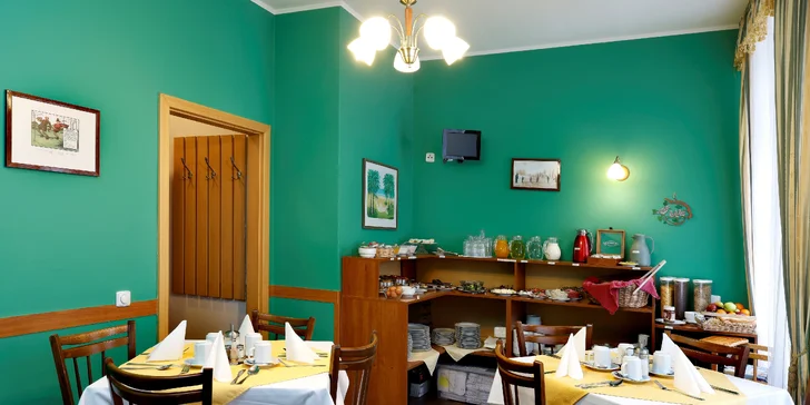 Pohodová dovolená v Karlových Varech: 3* hotel přímo u kolonády, snídaně