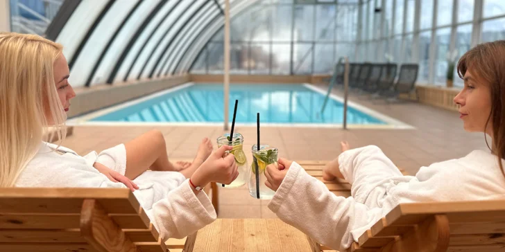 Relaxační pobyt na nábřeží v Piešťanech: polopenze, bazén, wellness i masáž
