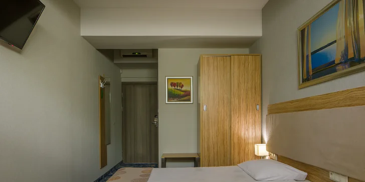 Pobyt v Krakově: moderní hotel kousek od centra, snídaně i 1 hod. v sauně