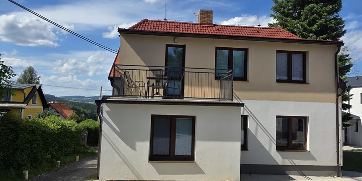 Rodinná dovolená na Šumavě: útulné apartmány až pro 7 osob, výlety do přírody i na zámek