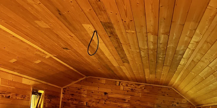 Útulná mini chaloupka v krásné přírodě Ralska pro 2 až 4 dobrodruhy