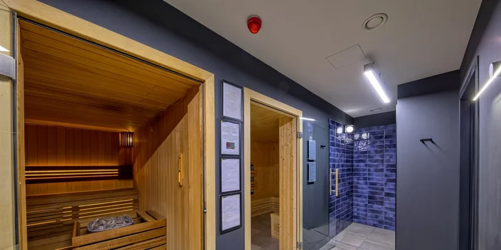 Pobyt v srdci Varšavy: moderní hotel se snídaní i neomezeným vstupem do sauny