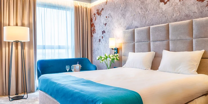 Pobyt v srdci Varšavy: moderní hotel se snídaní i neomezeným vstupem do sauny