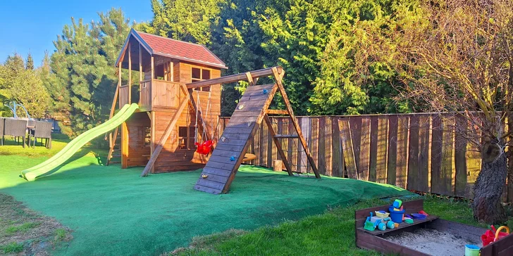 Rodinná dovolená v Liptově: apartmány se snídaní, vířivka, sauna i letní bazén