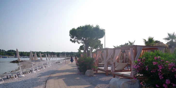 Pobyt na ostrově Istrie: 4* hotel se snídaní či polopenzí, 2 minuty autem od pláže