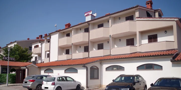 Dovolená na Istrii: 4* hotel se stravou, bazénem, fitness a zapůjčením kol