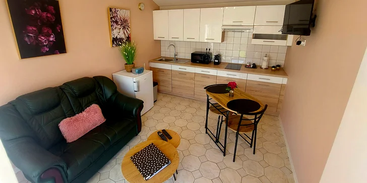 Pobyt v maďarském městě Bük: vybavený apartmán, 3 km od termálních lázní Bükfürdo