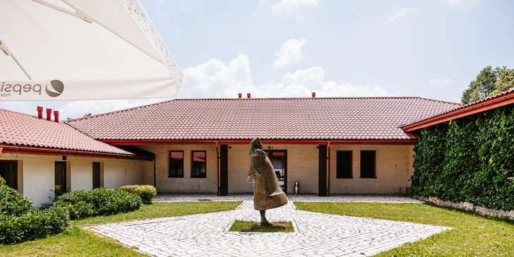 Hotel nedaleko Krakova: pobyt se snídaní či polopenzí