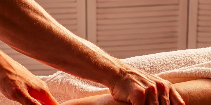 Celotělová relaxační masáž arganovým krémem pro uvolnění i hydrataci