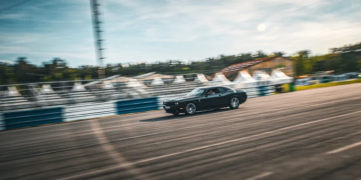Jízda na autodromu Sosnová s vlastním autem nebo motorkou