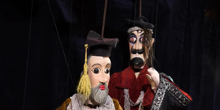 Vstupenka na loutkovou rodinnou komedii Faust pod širým nebem