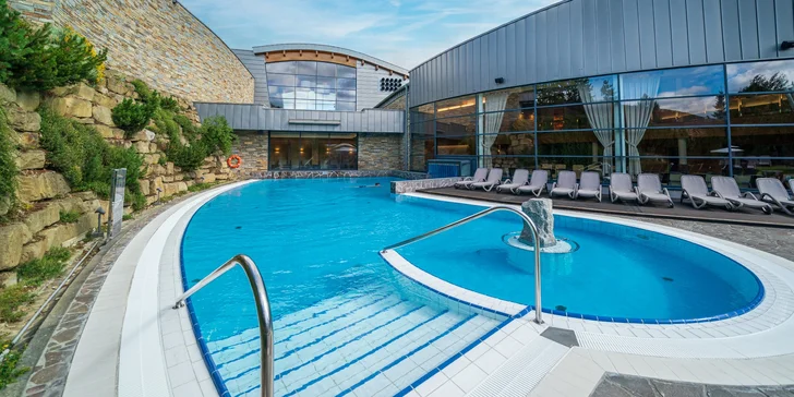 Relax v rodinném hotelu v polských Tatrách: polopenze, termální bazény, wellness i zábava pro děti