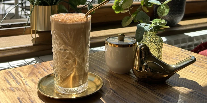Frappé v kavárně U Zlaté koruny: pro 1 či 2 osoby