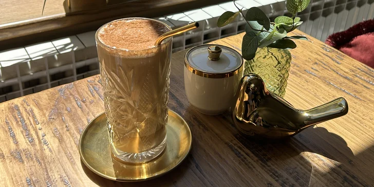 Frappé v kavárně U Zlaté koruny: pro 1 či 2 osoby