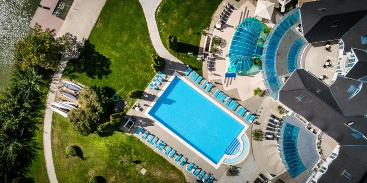 Wellness pobyt v Maďarsku: polopenze, termály, dětský svět i půjčení kanoe