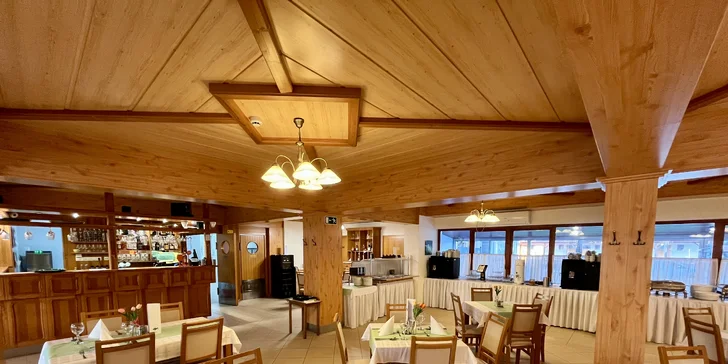 Relax u Balatonu: hotel, wellness, snídaně a výlety po vinařské oblasti